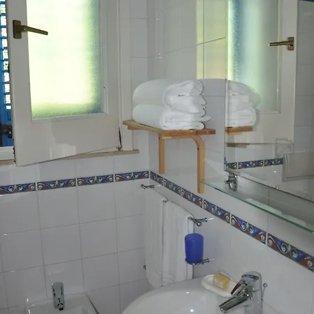 Marettimo Residence 4*