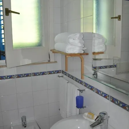 아파트호텔 Marettimo Residence 마레티모