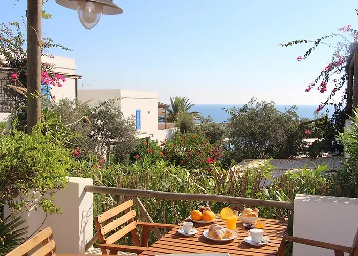 アパートホテル Marettimo Residence 4*